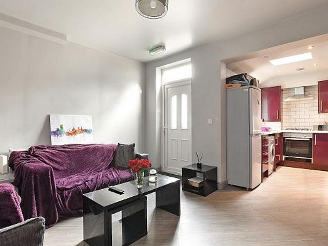Room for rent in South Yorkshire