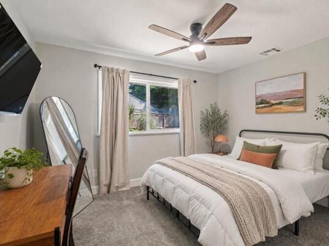 Room for rent in Washington