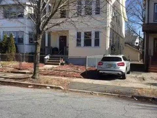 House for rent in Montclair