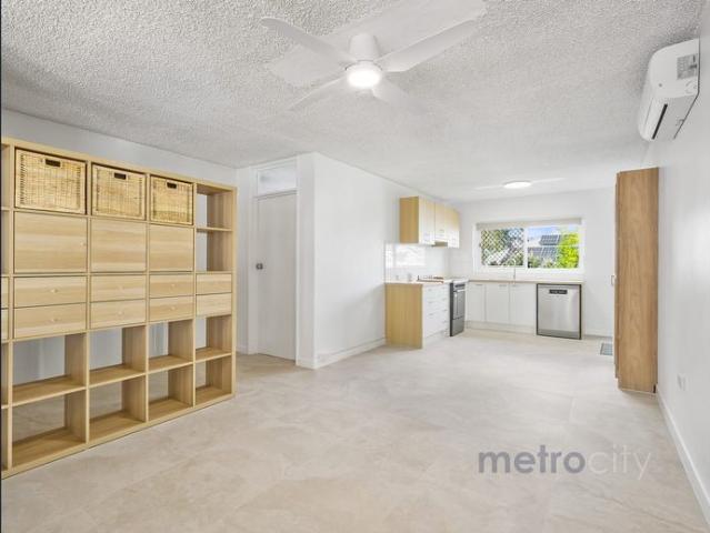 Apartment for rent in Toombul, Queensland