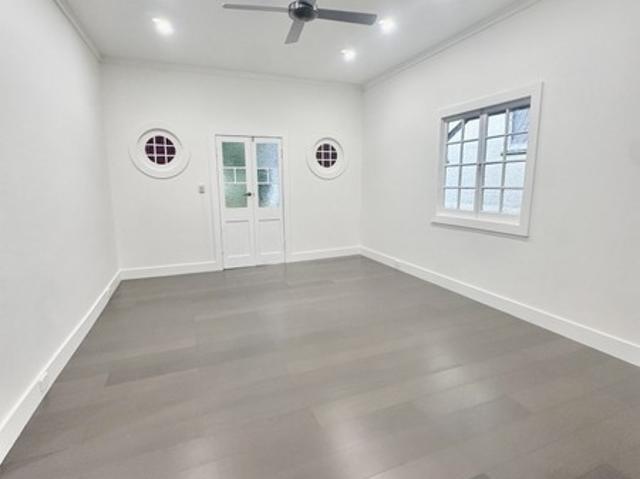Office for rent in Toombul, Queensland