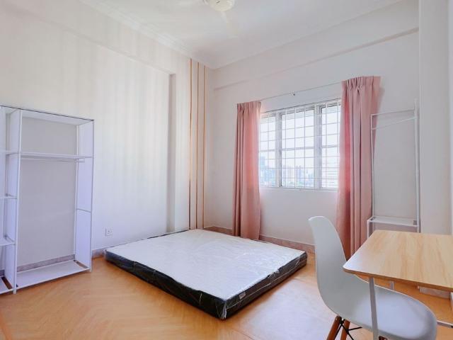 Room for rent in Country Heights Damansara, Kuala Lumpur