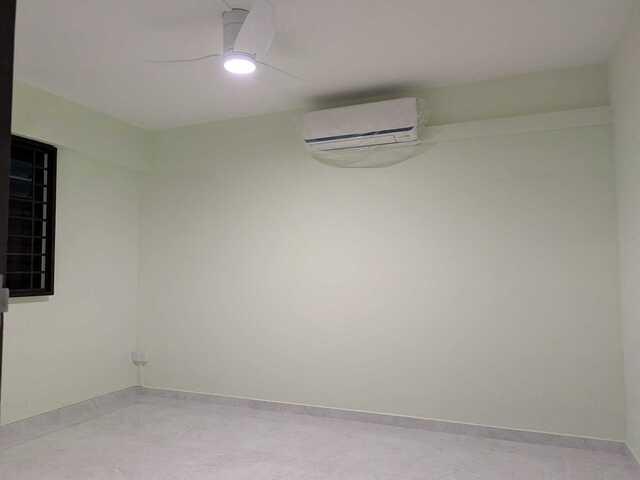 Room for rent in Braddell, Singapore