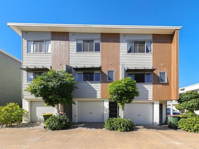 Townhouse for rent in Methul, Queensland