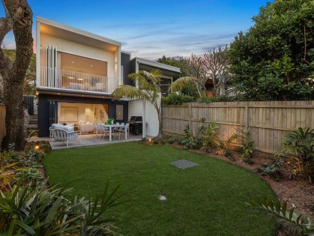 House for sale in Lower North Shore, Sydney
