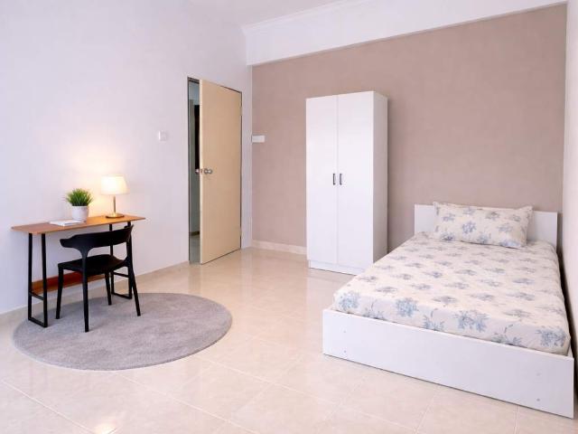 Room for rent in Wellesley, Penang