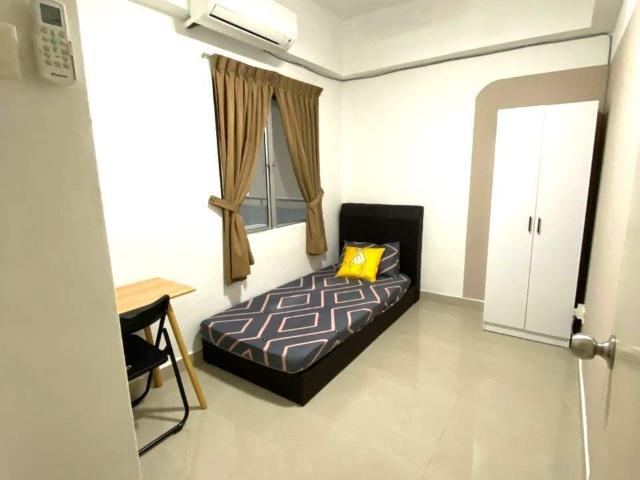 Room for rent in Wellesley, Penang