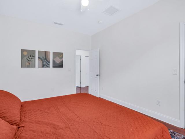 Room for rent in Tampa, Florida