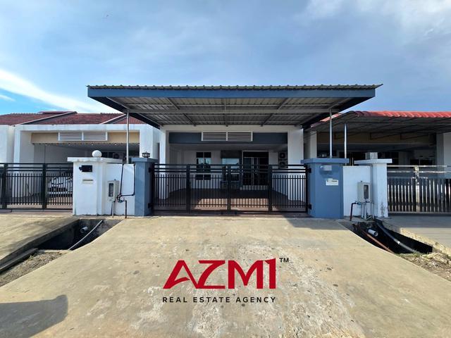 Terraced House for sale in Long Miri, Sarawak