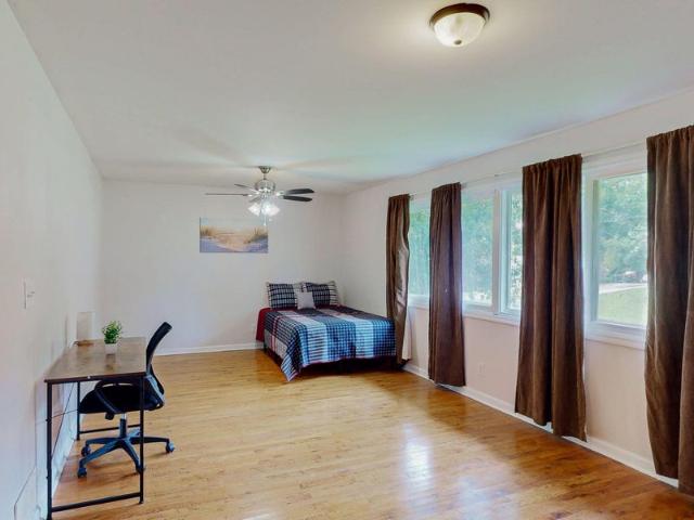 Room for rent in Red Oak, Georgia