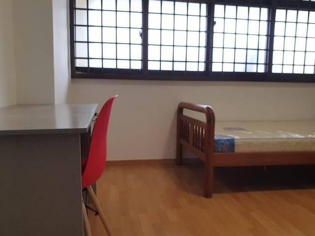 Room for rent