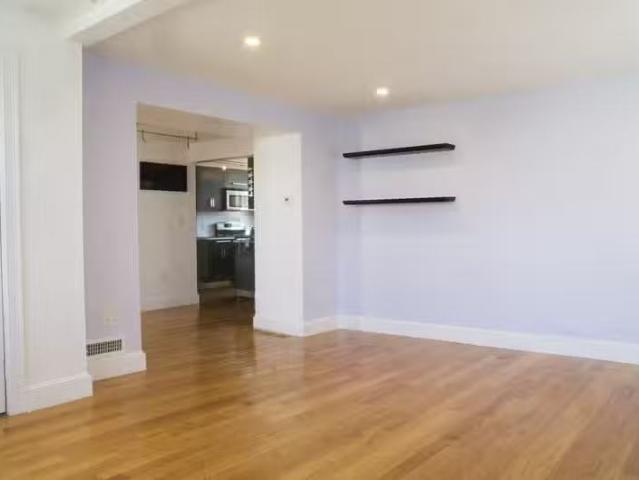 Condo for rent in Lynn