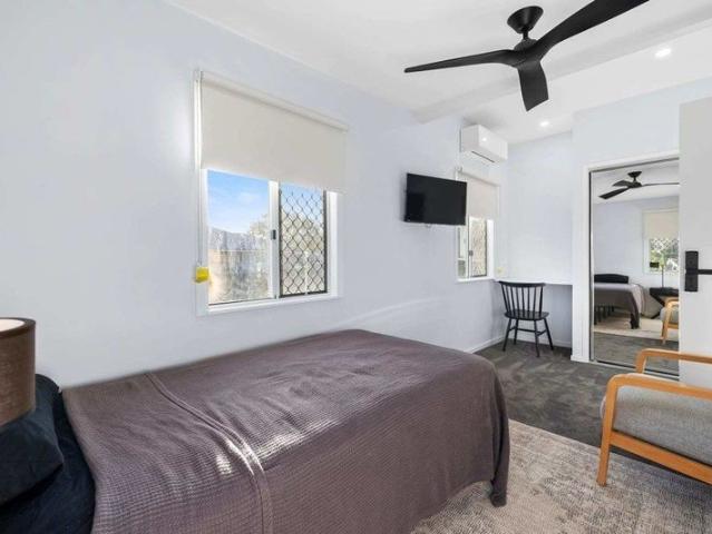 Granny Flat for rent in Toombul, Queensland