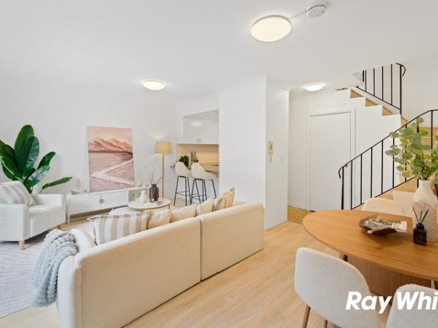Townhouse for sale in Sydney, New South Wales