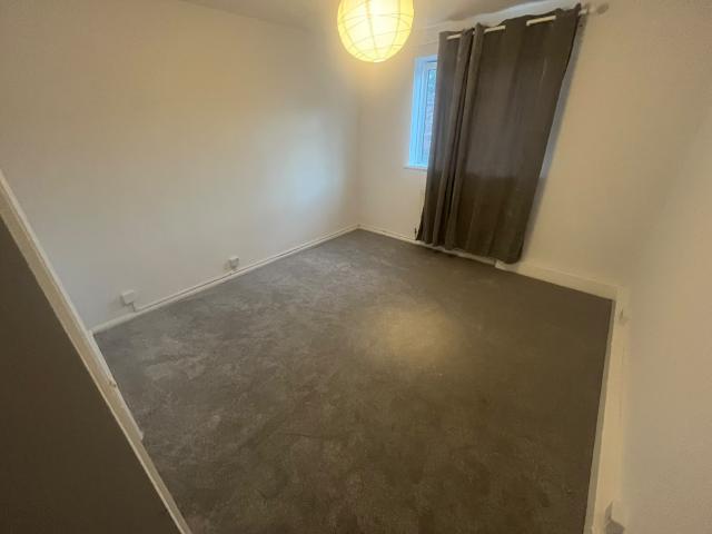 Apartment for rent in London Borough of Ealing, Greenford