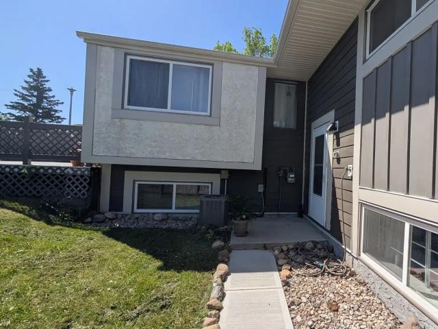 House for rent in Wedgewood, Alberta
