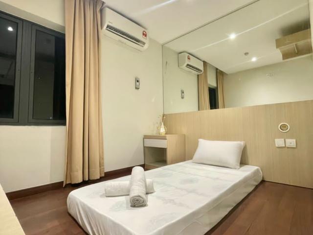 Room for rent in Country Heights Damansara, Kuala Lumpur