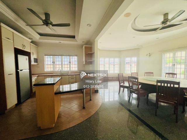 Shop for rent in Country Heights Damansara, Kuala Lumpur