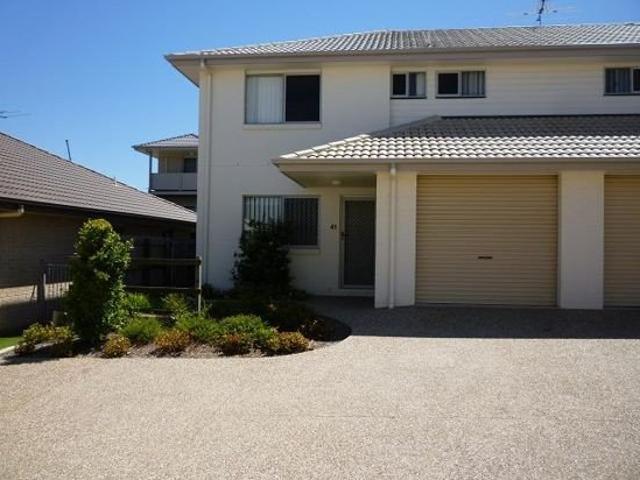 Townhouse for rent in Toombul, Queensland