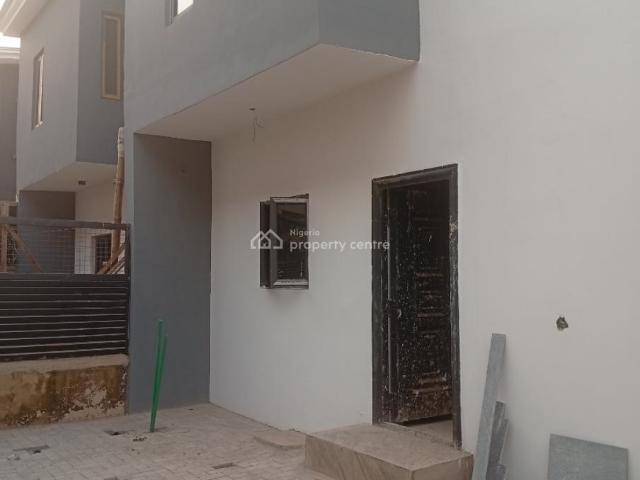 Detached house for sale in Abuja, Sokoto