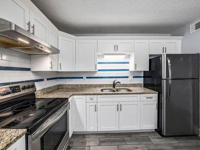 Room for rent in Palm River, Hillsborough County