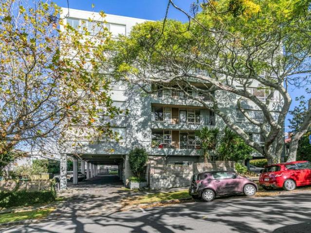 Apartment for rent in Newmarket