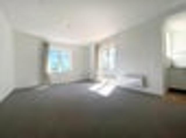 Apartment for rent in Newmarket