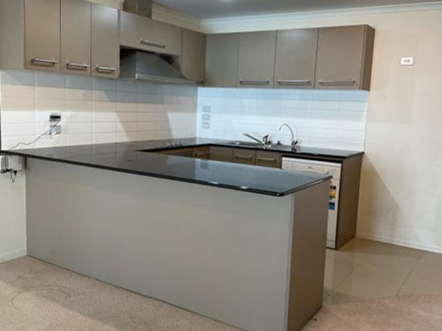 Apartment for rent in Newmarket