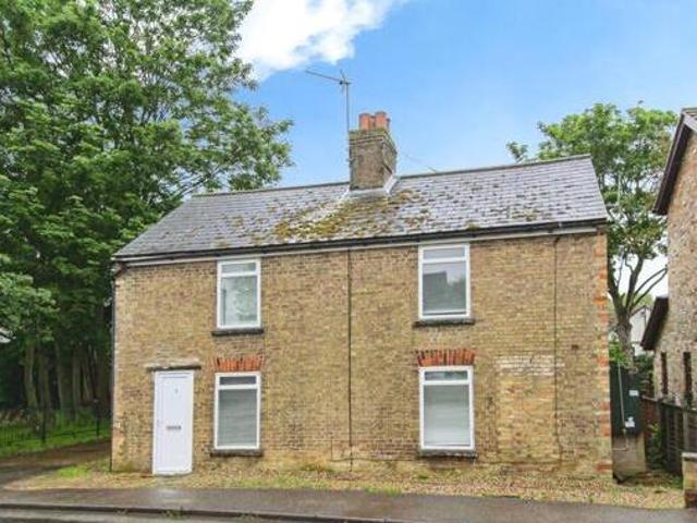 House for sale in Lyons, Greater London