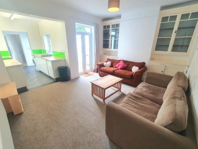 House for rent in Heigham Grove, East Bank