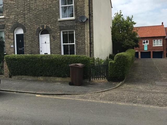 House for rent in Heigham Grove, East Bank