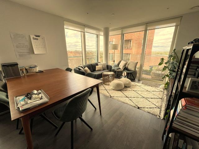 Apartment for rent in Woodberry Down, Stamford Hill