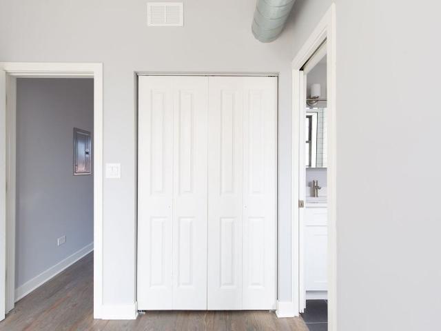 Apartment for rent in Chicago Park, Illinois