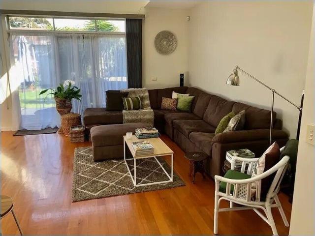 Room for rent in Camerons Creek, Victoria