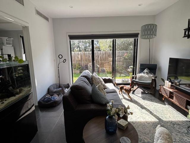 Room for rent in Camerons Creek, Victoria
