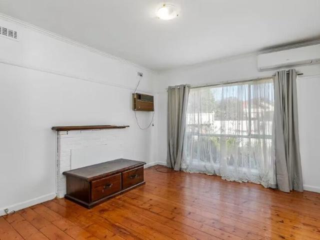 Room for rent in Camerons Creek, Victoria