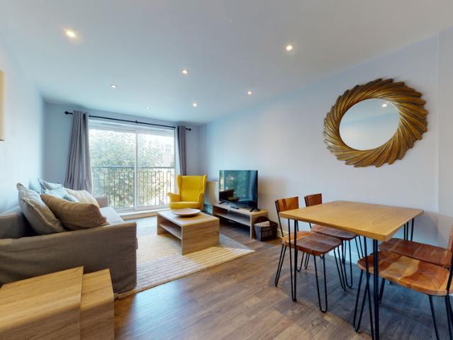 Apartment for rent in Virginia Quay, Blackwall