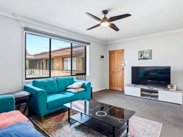 Apartment for sale in Newport, Melbourne
