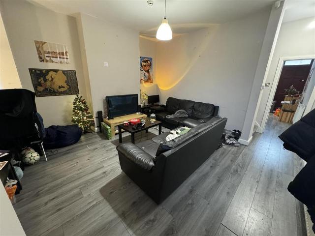 House for rent in Burley, West Yorkshire