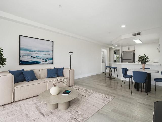 Apartment for rent in Costa Mesa, California