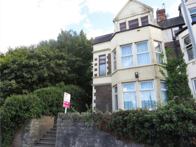 Apartment for rent in Penylan, Falcon Lodge
