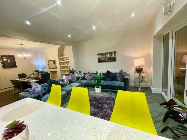 House for rent in New Inn, Griffithstown