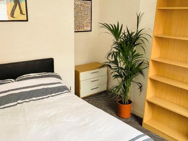 House for rent in Georgia, Greater Manchester