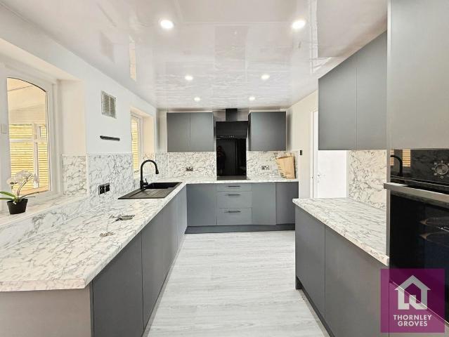 House for rent in Barton upon Irwell, Salford