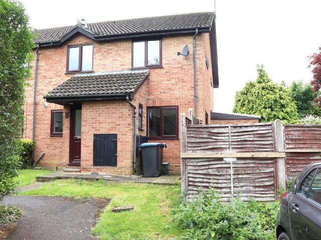 House for rent in Goldsworth Park, Woking