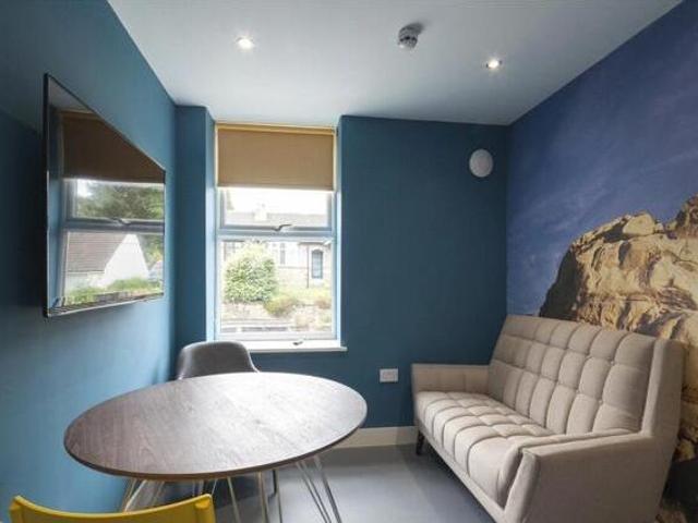 House for rent in Huddersfield, West Yorkshire