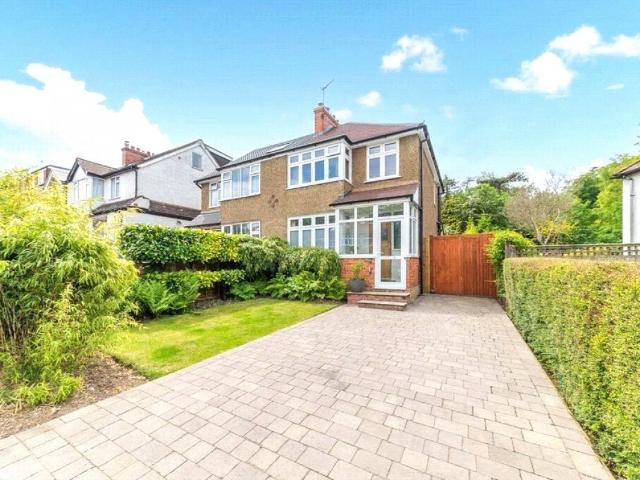 House for rent in Caterham on the Hill, Tandridge