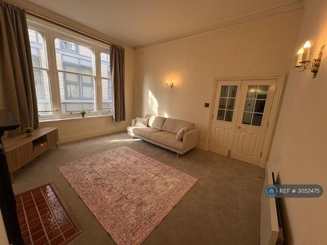 Apartment for rent in Park Central, Birmingham