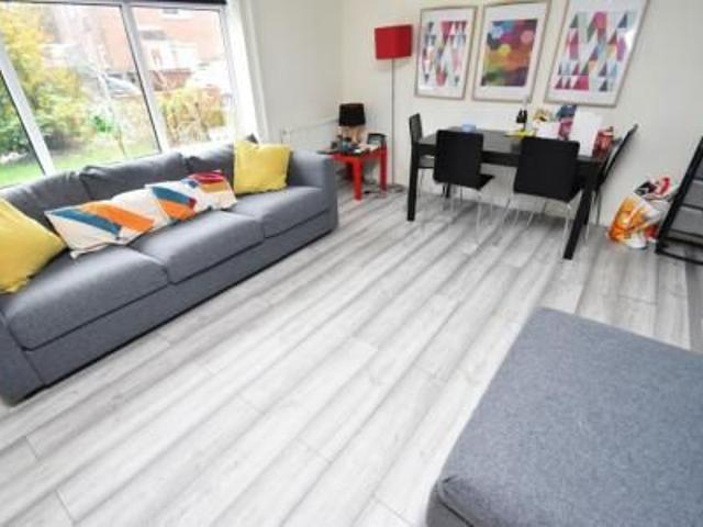 Room for rent in Pity Me, Framwellgate Moor