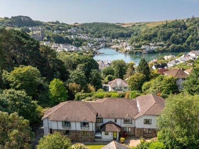 House for sale in Follaton, Strode